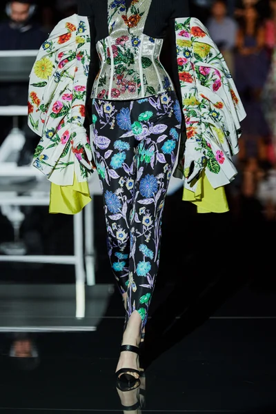 Look 73